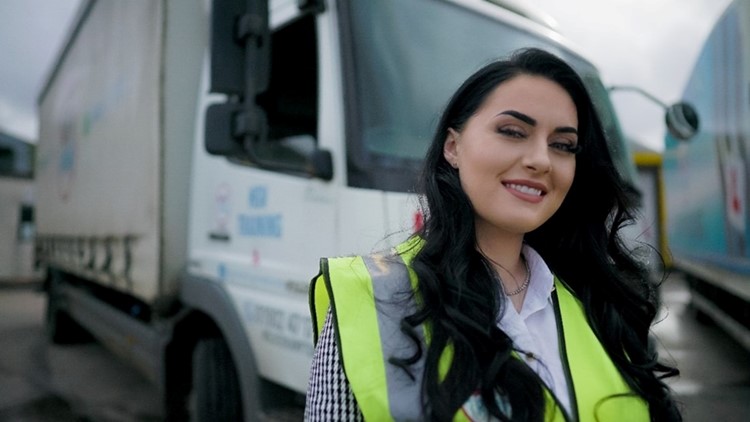 ‘Queen of Trucks’ Shannan Paterson. Picture courtesy of Anton Inwood.