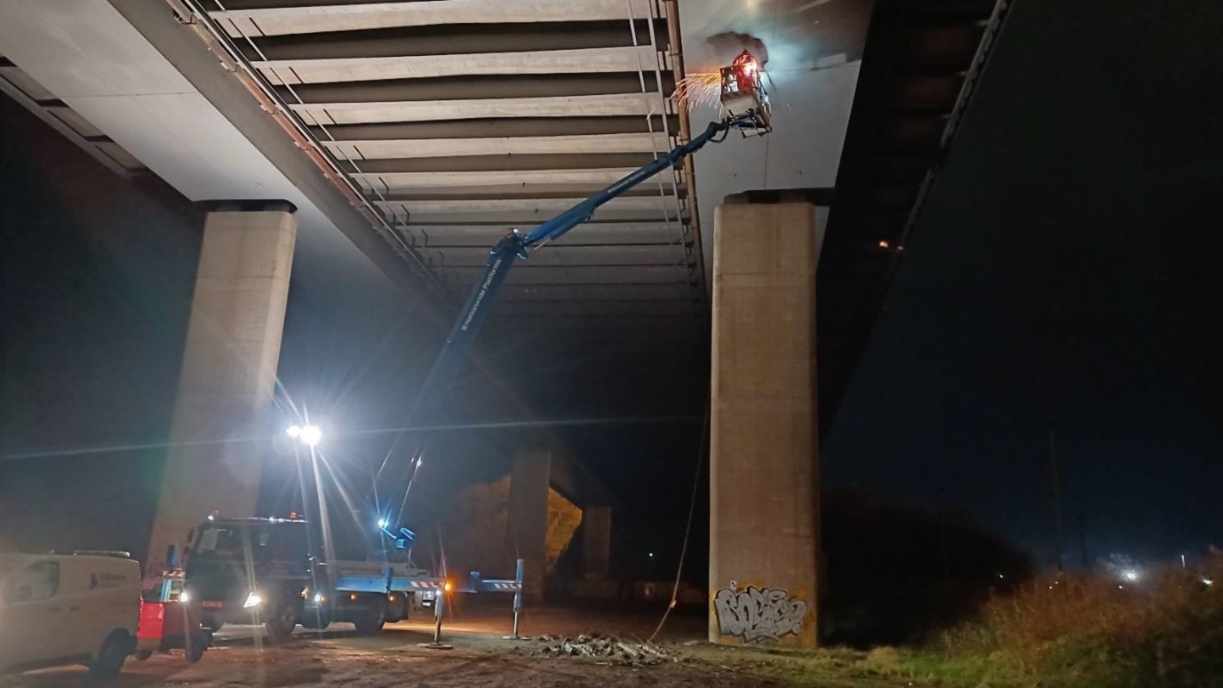 Welding repairs carried out on the underside of the bridge box section