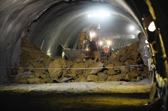 Building the Hindhead Tunnel